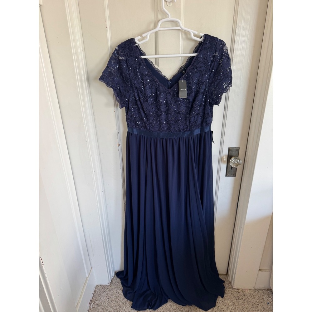 NWT Torrid navy blue lace sequin chiffon dress size 18
